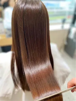 Aujua (オージュア)4ステップトリートメント▫️(髪の内部からしっかりお悩みに合わせて補修できます⭐️✨)