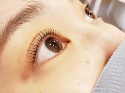 ラッシュリフト上(次世代まつ毛パーマ)🍀お支払い現金のみ🍀