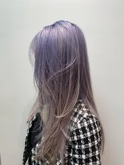 残り４名様限定🌟大特価🌟  ケアブリーチ＋オンカラー＋トリートメント