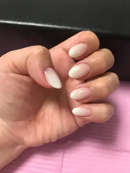 【ご新規様限定価格】カラーグラデーションorフレンチ ※オフなし(ドライケア込)