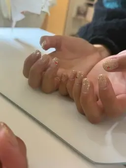 〈3色以内〉持ち込みネイル☆