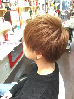 《メンズ　カット》　カット＋シャンプー