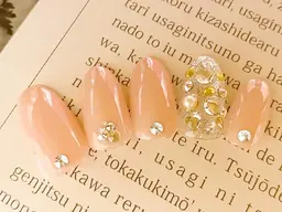 ◆学生限定◆平日11ー16時入店限定/オフなし/パラジェル１カラー&ストーン付け放題