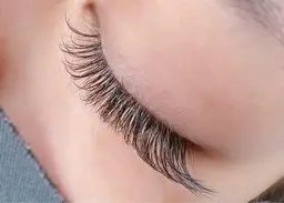 🐥 【ご新規様限定!】ふんわりボリューム✨3Dボリュームラッシュ《150束/約500本》他店オフ込