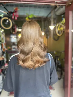 🔶【　迷ってる方はPATHで💓　】ダブルカラー➕デザインカット➕4stepトリートメント（ヘッドマッサージ付）