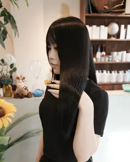 ヘアカラー＋ココナッツ縮毛矯正ss+艶髪トリートメント