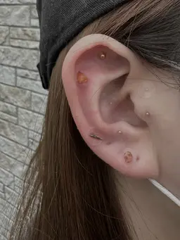 耳つぼジュエリー