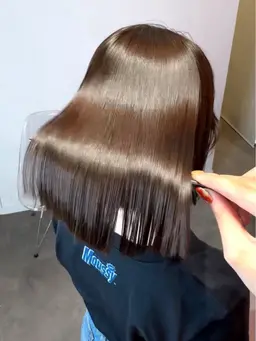 📌土曜日限定価格メニュー📌髪質改善縮毛矯正➕トリートメント