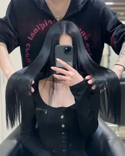 【ご新規様限定クーポン】最高峰髪質改善ストレート➕高級トリートメント【U30】