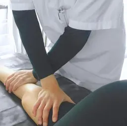 女性限定🍀【 全身骨盤矯正】痩せる体質&美脚&美尻をデザイン❗歪み/肩こり/下半身太り/冷え性/産後/O脚/整体/腰痛