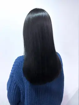 カット＋ヘッドスパ(専用のオーガニッククリームでマッサージをすることで血行を促進し健やかな地肌へと導きます)