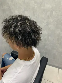 【mensの新定番♪】ツイストスパイラルパーマ+カット+TR 21780円→14000円