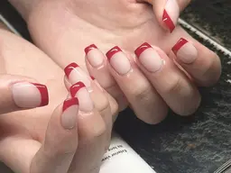 🫧オフ無　フレンチネイル