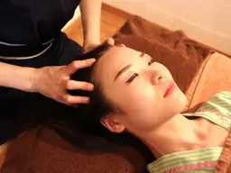 【シーズン限定】[本格整体40分+足裏30分+首、目と頭部20分]計90分8500