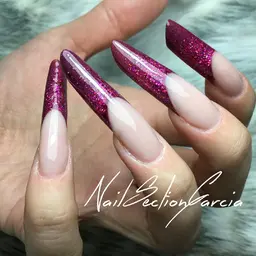 【ハンドモデル】練習後はワンカラーシェラック仕上げ