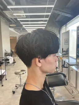 【ご新規様限定📣】🔥メンズパーマに飽きた方はこれ!🔥骨格矯正カット+パーマ落とし🌿