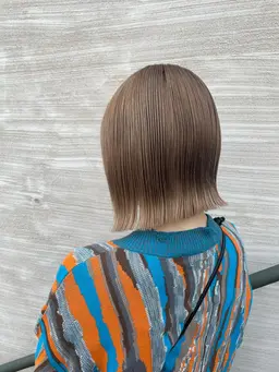 髪に優しいケアブリーチ➕最高級カラー💫今だけ30%OFF(全体ブリーチは+2000円)