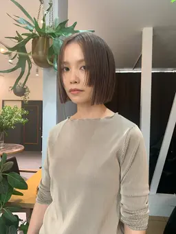 ⚡️ブリーチ+ワンカラー⚡️(鎖骨下からロング料金+¥1000)当日予約限定‼️