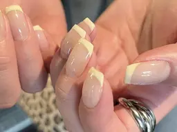 フレンチ¥7500　《オフ&ケア込み》