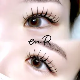 🌸ご新規様限定💖フラットラッシュ［140本］長持ちコーティング&オフ込🐰🎀