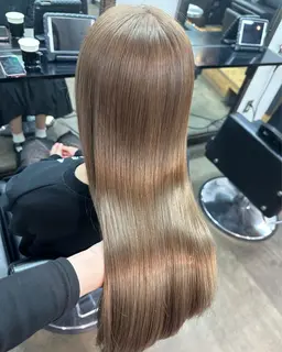 🩷ケアブリーチ＋カラー＋オージュア5stepトリートメント🩷