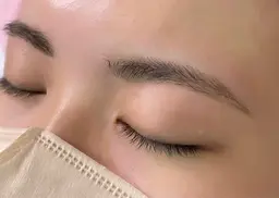 眉スタイリング