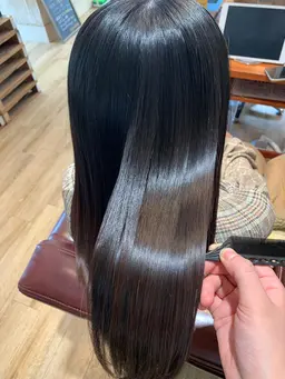 【✨艶髪カラー✨】プレミアム艶カラー+美容カプセルトリートメント+cut