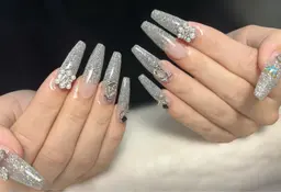 【ハンド】チップ長さ出しワンカラーorラメグラデーション高級パーツ2🥳個