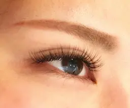 ダメージ軽減👀フラットラッシュ上80本／ナチュラルで魅力的なまつげに🐹