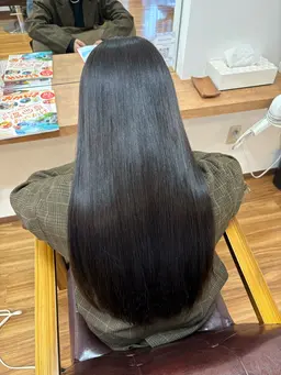 【梅雨前に🌧 ᐝ】縮毛矯正🌟 (シャンプーブロー＆カット込)