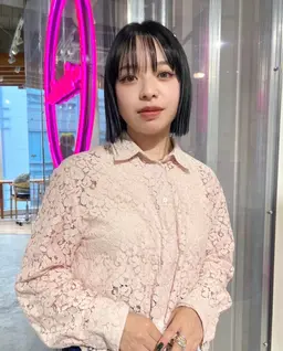 前髪カット＋前髪ストレート🌻