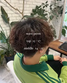 【ミニモ学割】【 U24 】 メンズ限定👦🏻 カット+ツイストパーマ+プレミークTr 🧴☆* _ 17600円→