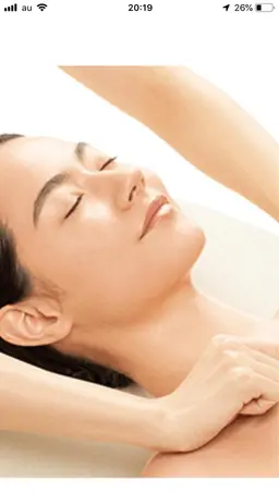 ★大人気メニュー★本格エステ❣️デコルテ肩と顔のリンパマッサージ➕毛穴黒ずみを機器吸引➕保湿マスク➕足と頭マッサージ付