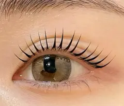 黒ツヤ、マスカラまつげパーマ