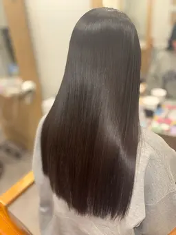 【💇‍♀️サラツヤストレートに✨】🌀縮毛矯正全体🌀