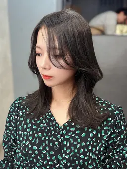 骨格補正似合わせカット💇‍♀️＋トリートメント✨🌟