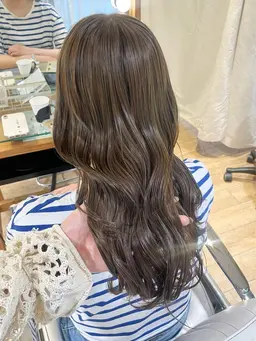 透明感抜群！！【カット＋高濃度ケラチン髪質改善カラー＋4STEPトリートメント】コテ巻き仕上げ