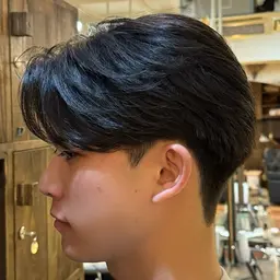 【今だけ‼︎限定クーポン(メンズプラン)】炭酸シャンプー+カット+眉毛カット