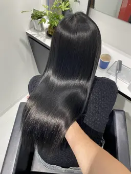 【50回目クーポン】※50回目ご来店の方クーポン  (ワンカラー.髪質改善.トリートメントの中から1メニューを無料)