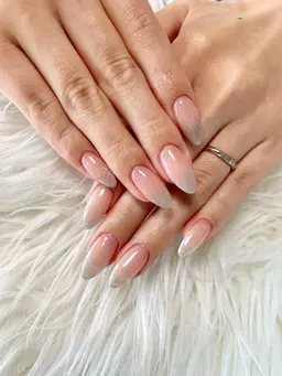 ミニモ初回限定ラメグラデーションジェル