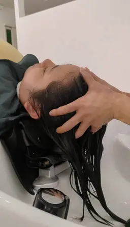 当日ご予約可‼️大人気✨️カット＋ヘッドスパ