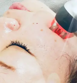 ❤️小顔実現❤️👘店長お薦め👘小顔コルギ+RF高周波小顔+バンテージ+引き締め石膏パック 💚 60分¥4380