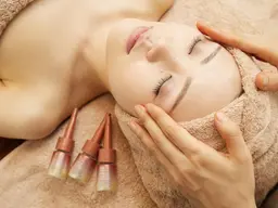 今だけ更に300円OFF💖【小顔速攻✨】むくみ撃退フェイシャル＋デコルテマッサージ 60分