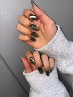 【パラジェル】オフなし･マグネットネイル🧲✨️