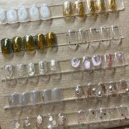 クリアニュアンスネイル