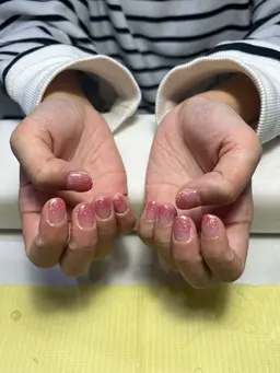 🐥ワンカラー・ラメグラ　オフ込み🩷 フィルイン施術