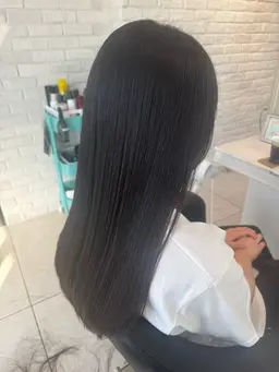 【しなやかな艶髪へ】💎カット＋髪質改善縮毛矯正＋トリートメント