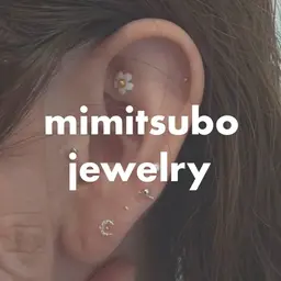 mimiツボジュエリー 耳ツボジュエリー(片耳7粒まで)※安全な医療用シール使用(お子様もできます)