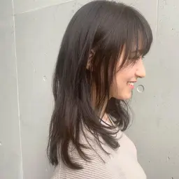 カット+Aujua髪質改善トリートメント+炭酸