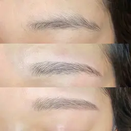 【ブロウリフト+眉ワックス脱毛】ご予約が重なりやすい為ご変更のご連絡させて頂く場合がございます。詳細お読みください